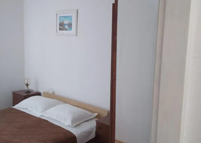 Apartament Lile
