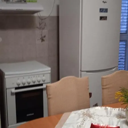 Lile Apartmán *